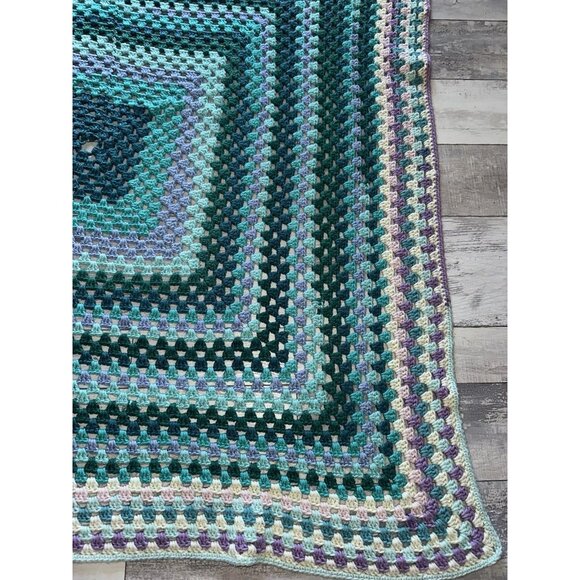 HANDMADE Crochet Black GRANNY SQUARE AFGHAN Roseanne  Cottage core 55x54 VTG